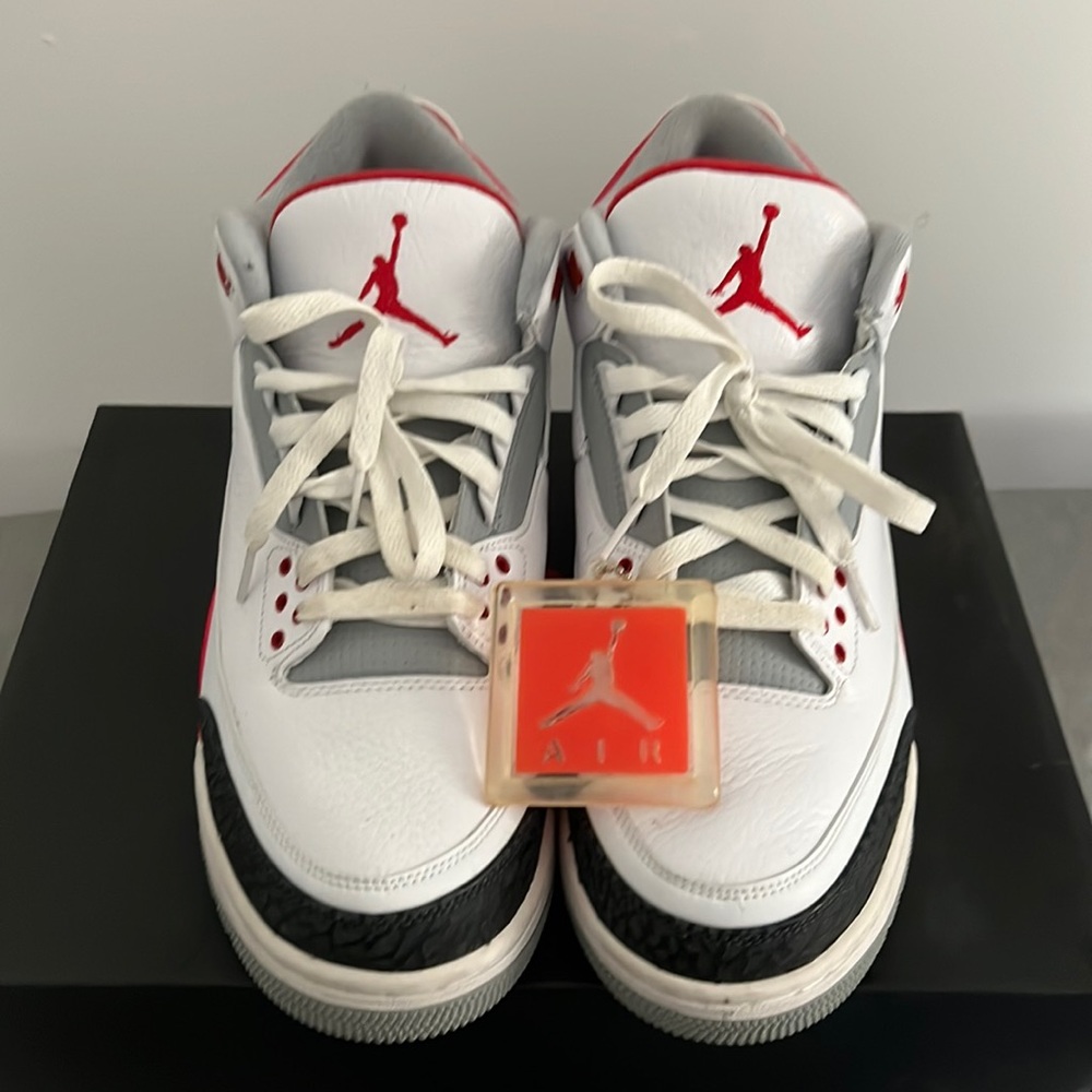 2013 Jordan 3 size 11.5!